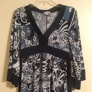 Beautiful Blue And White Flower pattern Dress